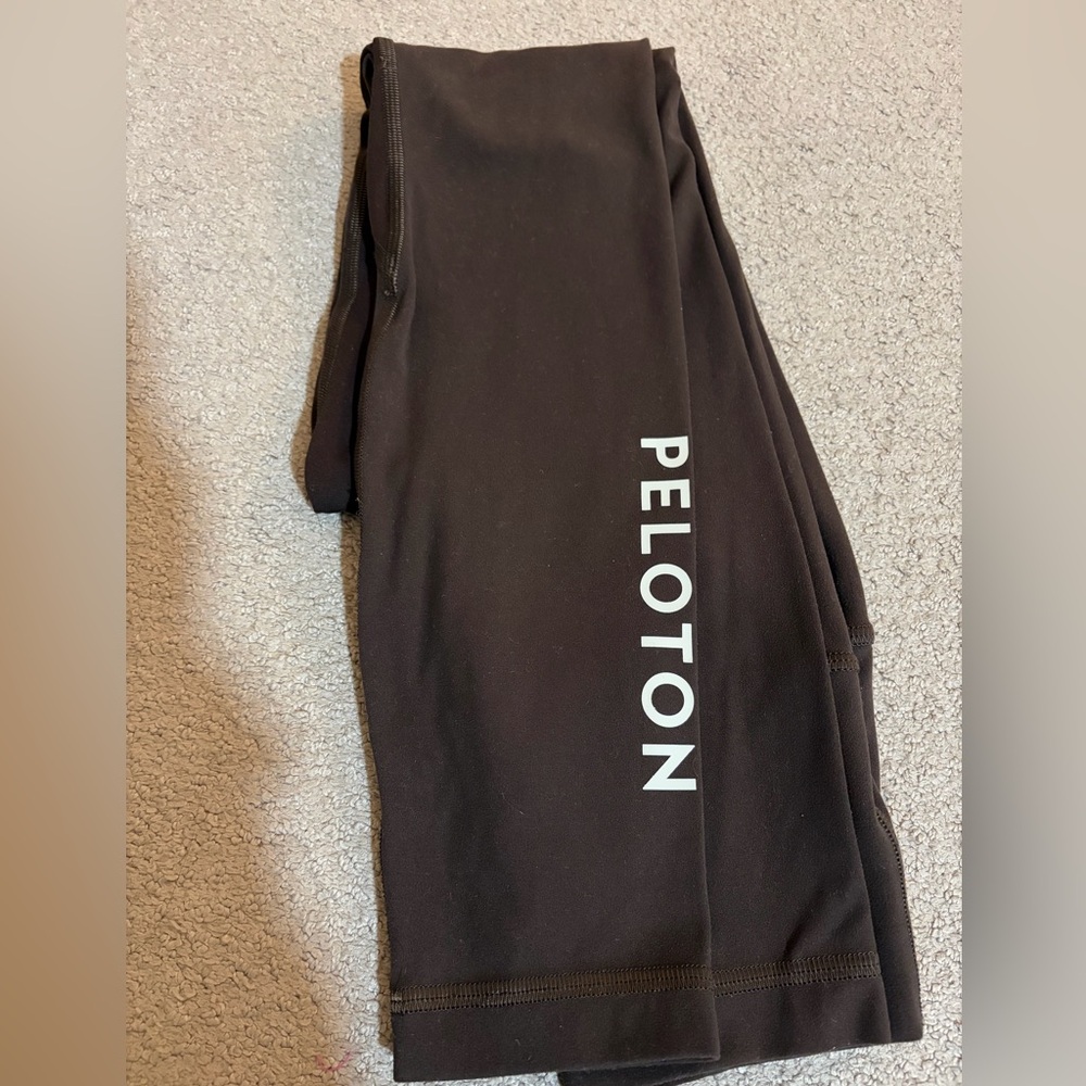 Lululemon Brown Peloton Brown Leggings